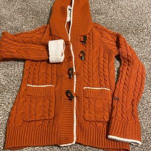 Cabelas knitted sweater